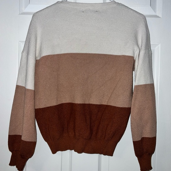 Sweater - Picture 2 of 2